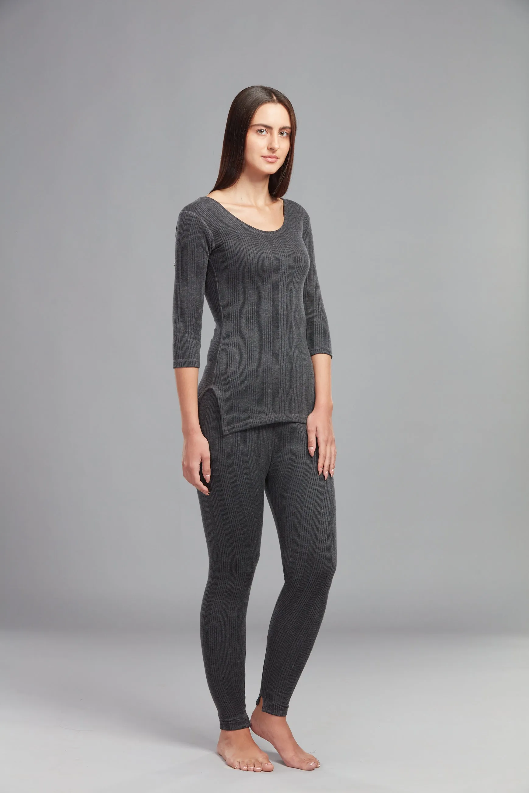 HINT WOMEN'S THERMAL FLARE BIG TOP 3/4TH CHARCOAL