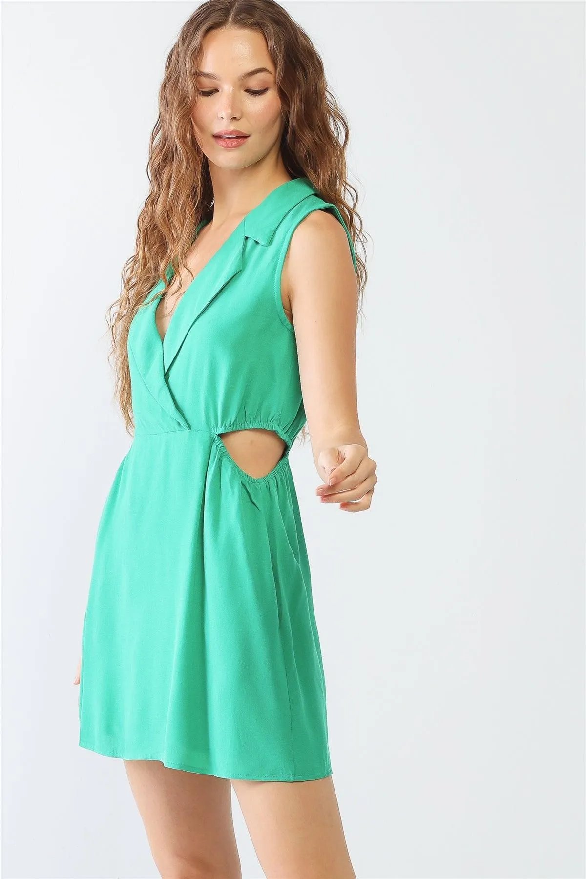 Kelly Green Wrap Collared Neck Two Pocket Cut-Out Detail Mini Dress /3-2-1