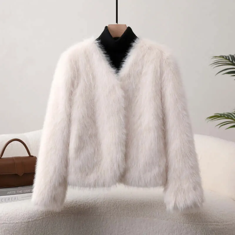 Women's Plush Faux Fur Coat with Pockets